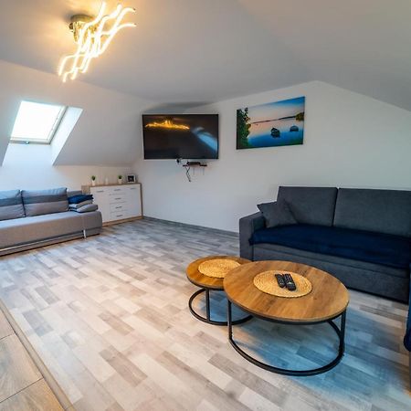 Apartament Nad Jeziorem Mikolajki المظهر الخارجي الصورة