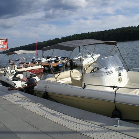 Apartament Nad Jeziorem Mikolajki المظهر الخارجي الصورة